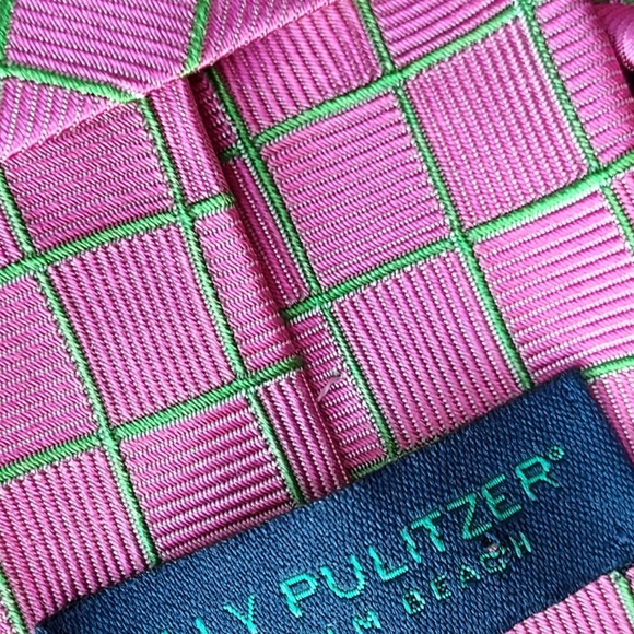 Lilly Pulitzer Men's Pink Green Check Silk Tie - Picture 6 of 6